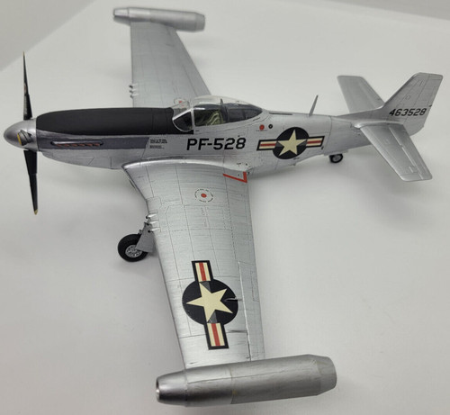 North american 51d mustang - north,